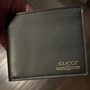 New👀Gucci Black Leather Card Holder with Gold Logo🥳🥳❌❌